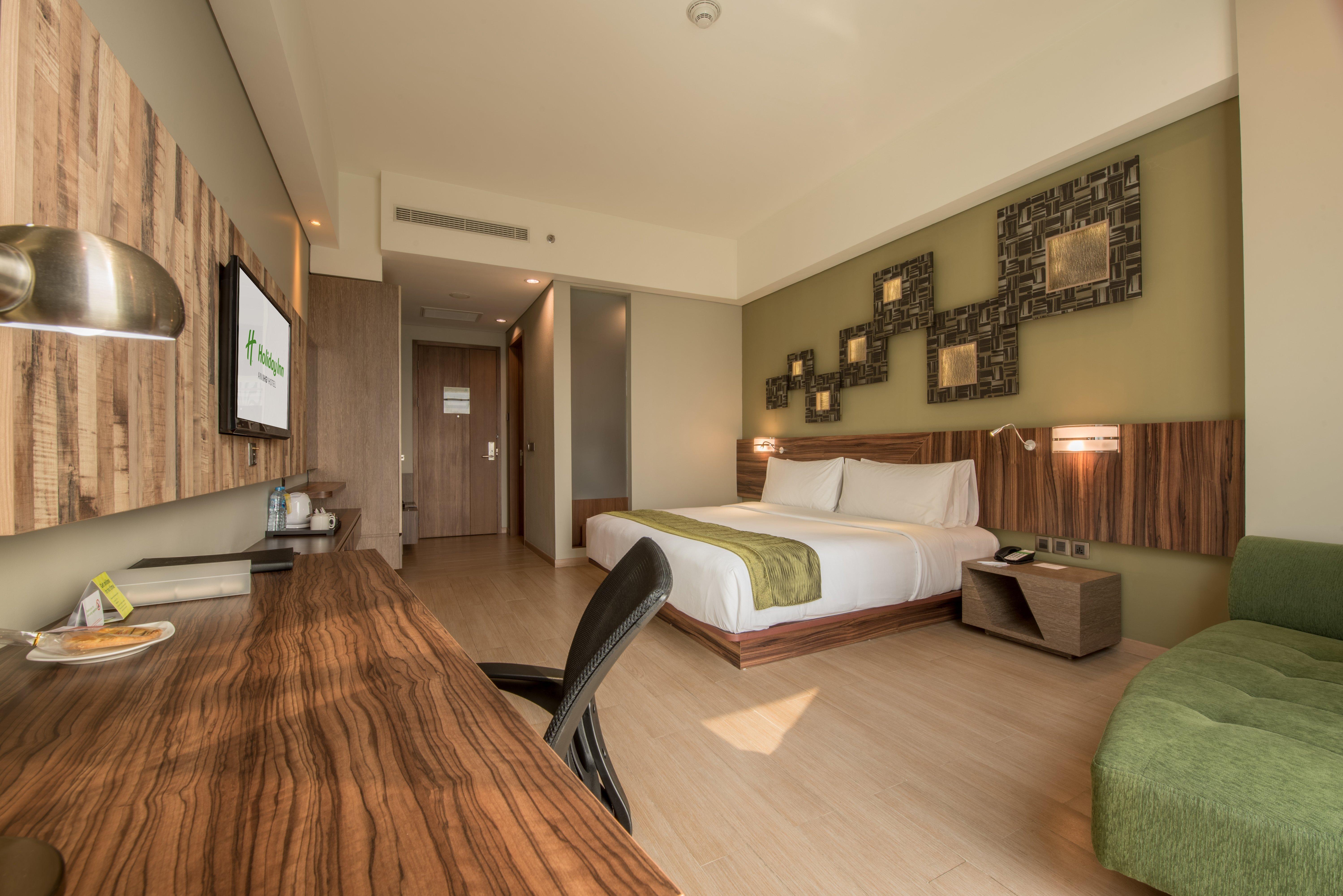 Holiday Inn Cikarang Jababeka By Ihg Екстер'єр фото