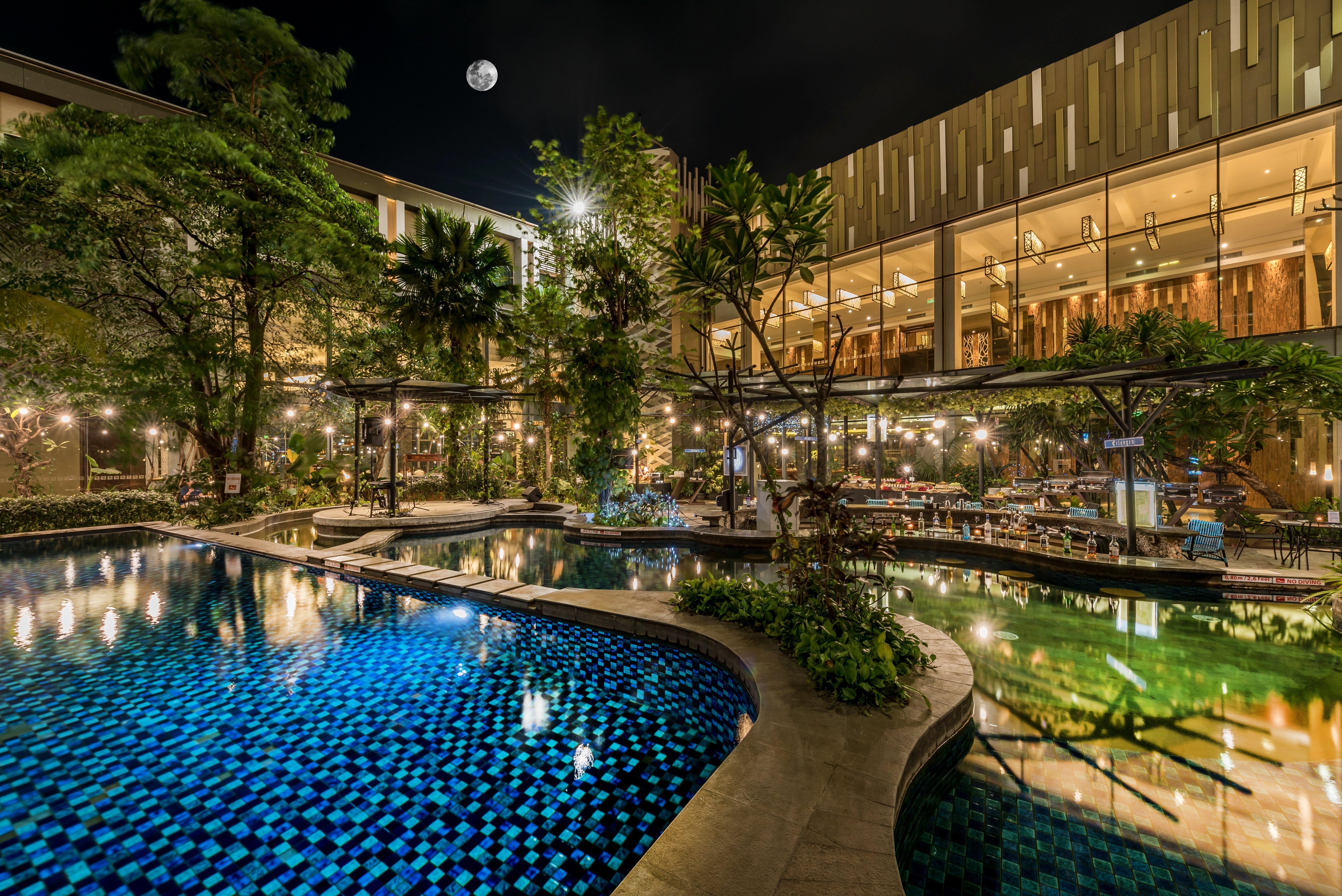 Holiday Inn Cikarang Jababeka By Ihg Екстер'єр фото