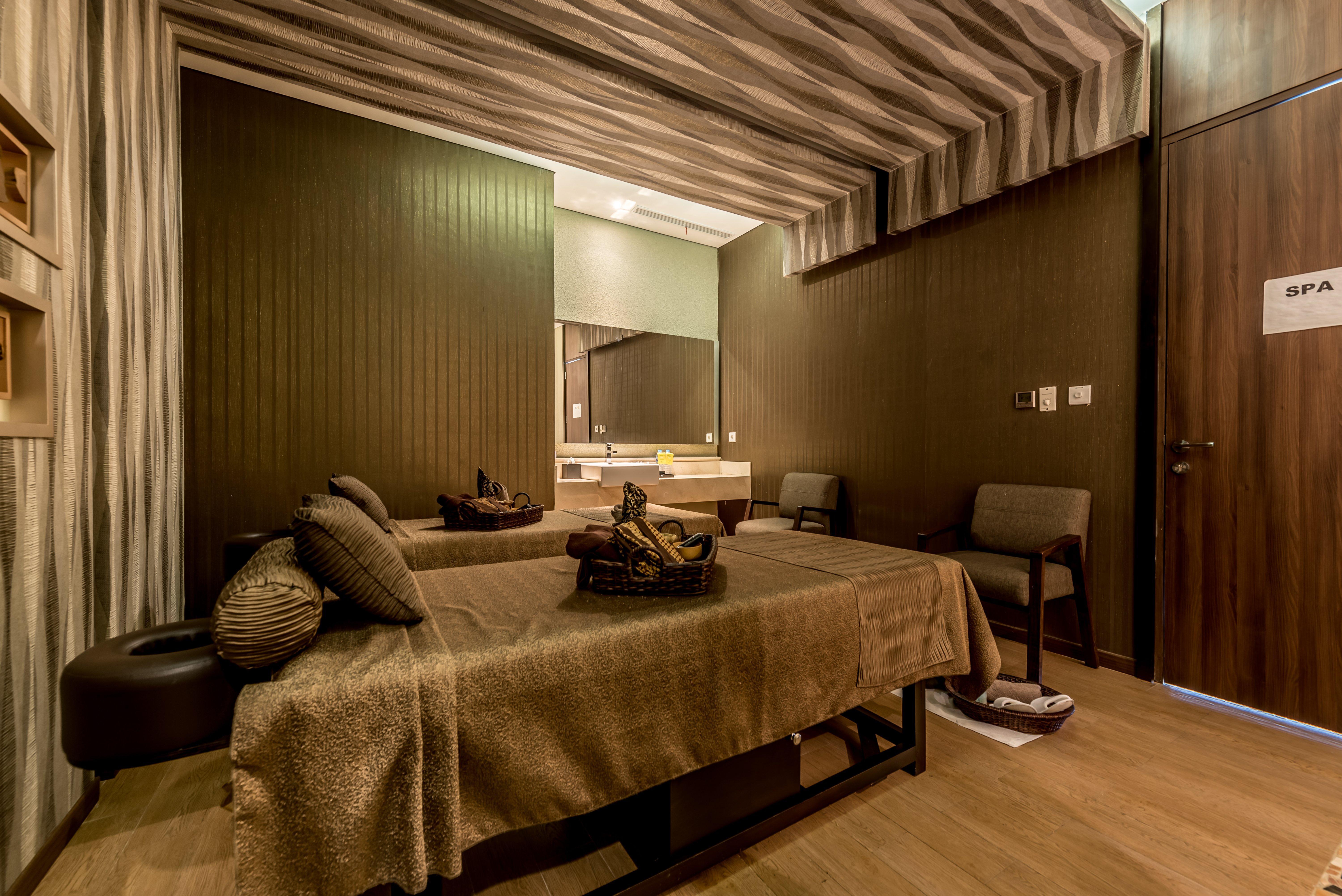 Holiday Inn Cikarang Jababeka By Ihg Екстер'єр фото