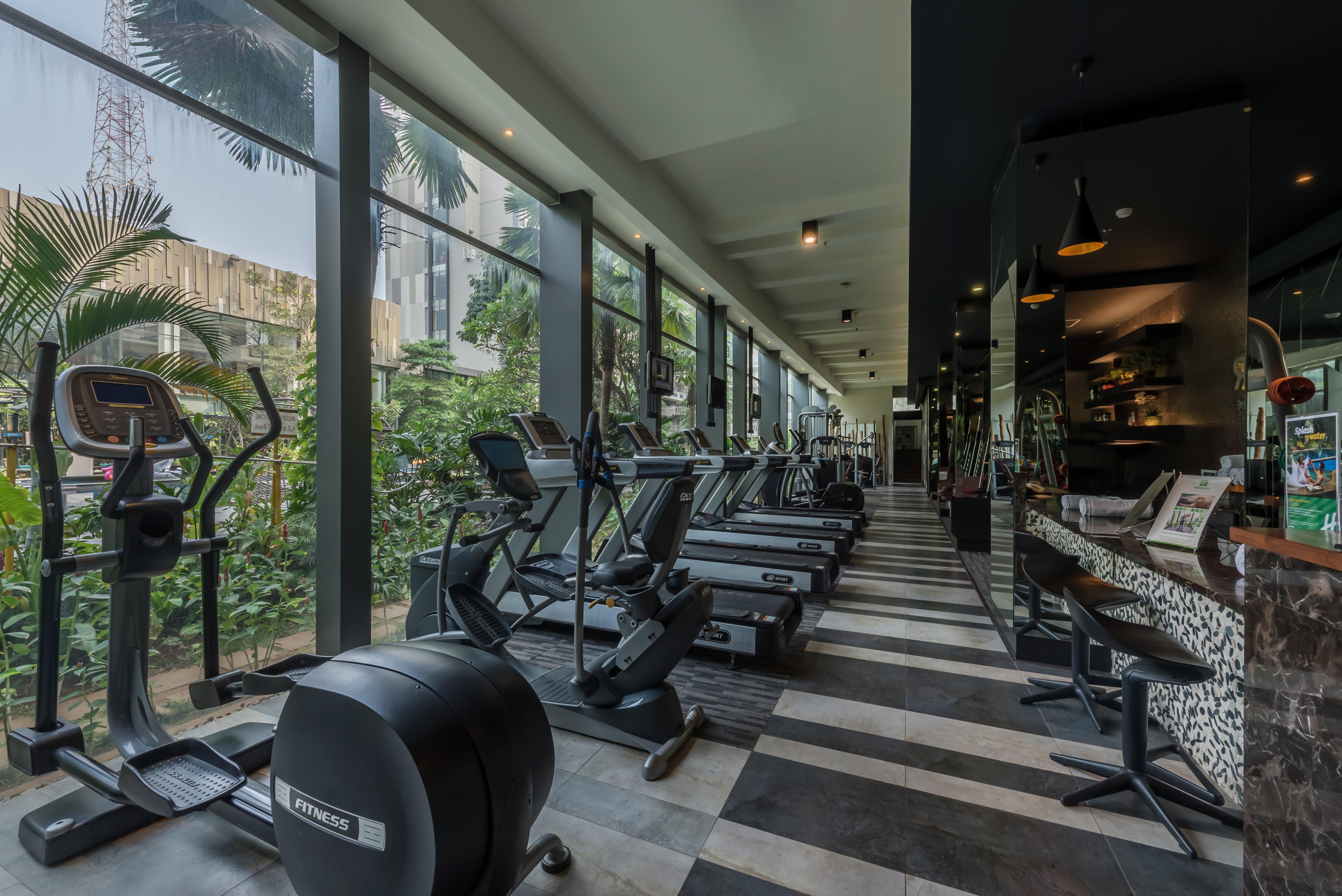 Holiday Inn Cikarang Jababeka By Ihg Екстер'єр фото