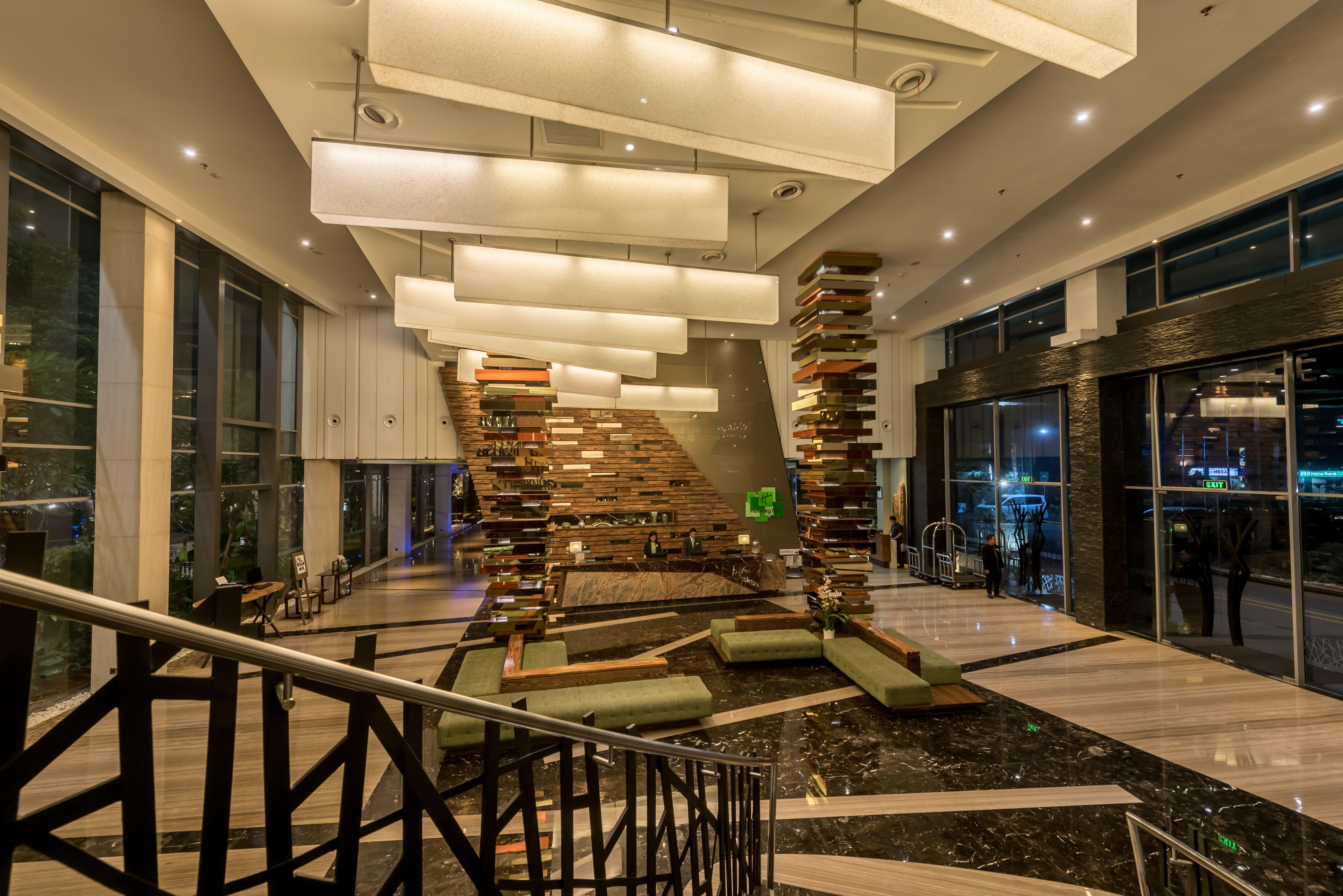 Holiday Inn Cikarang Jababeka By Ihg Екстер'єр фото