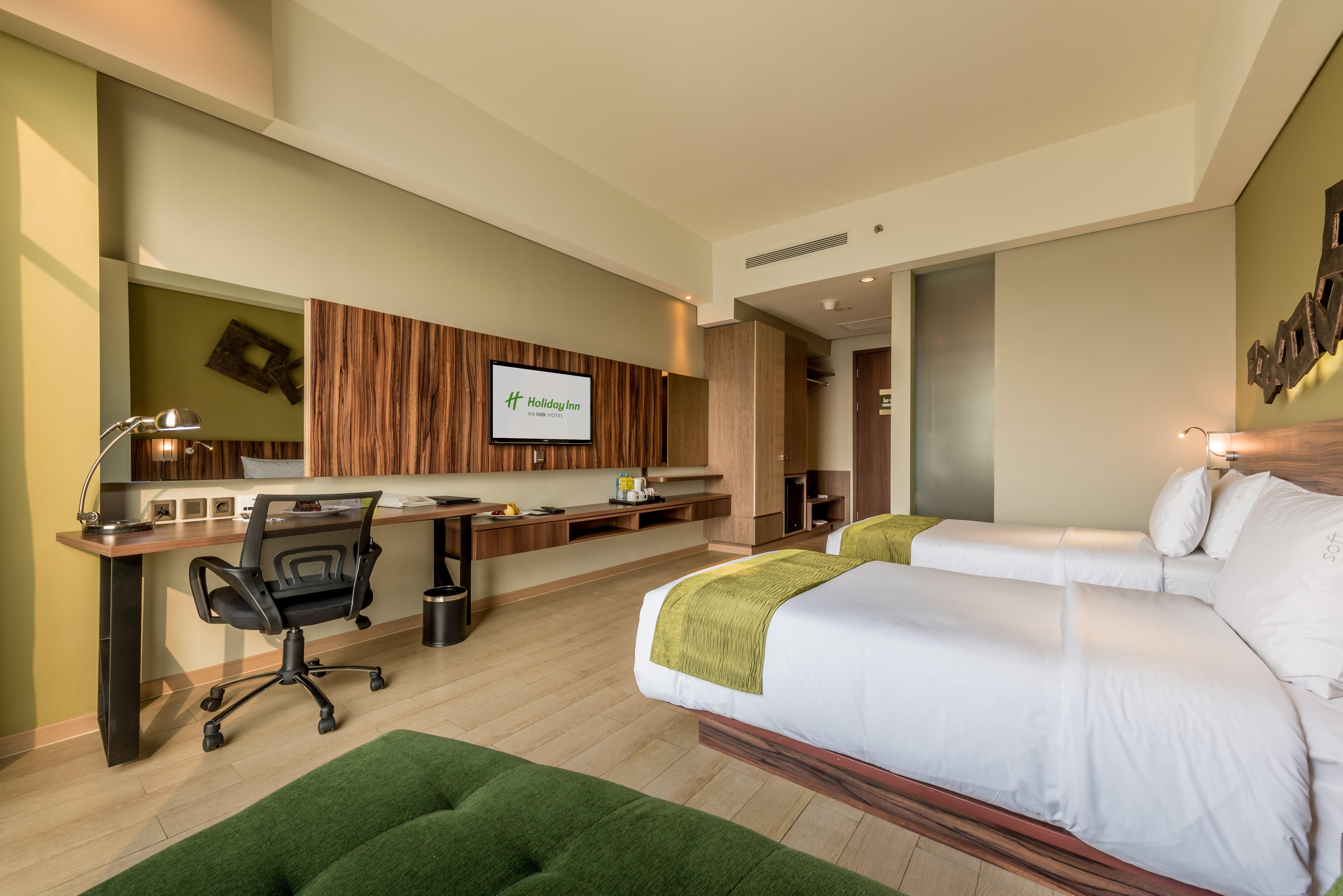 Holiday Inn Cikarang Jababeka By Ihg Екстер'єр фото