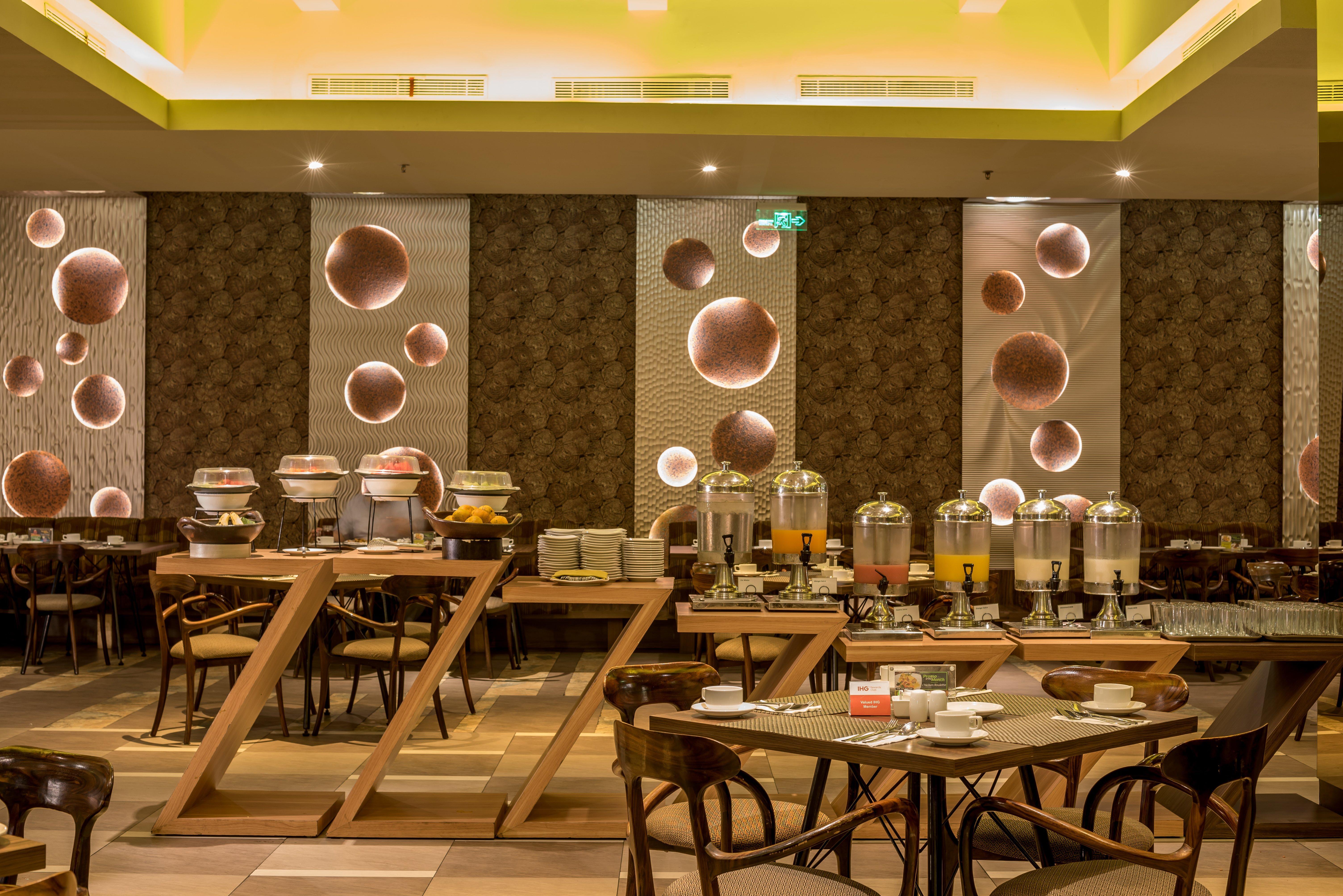 Holiday Inn Cikarang Jababeka By Ihg Екстер'єр фото