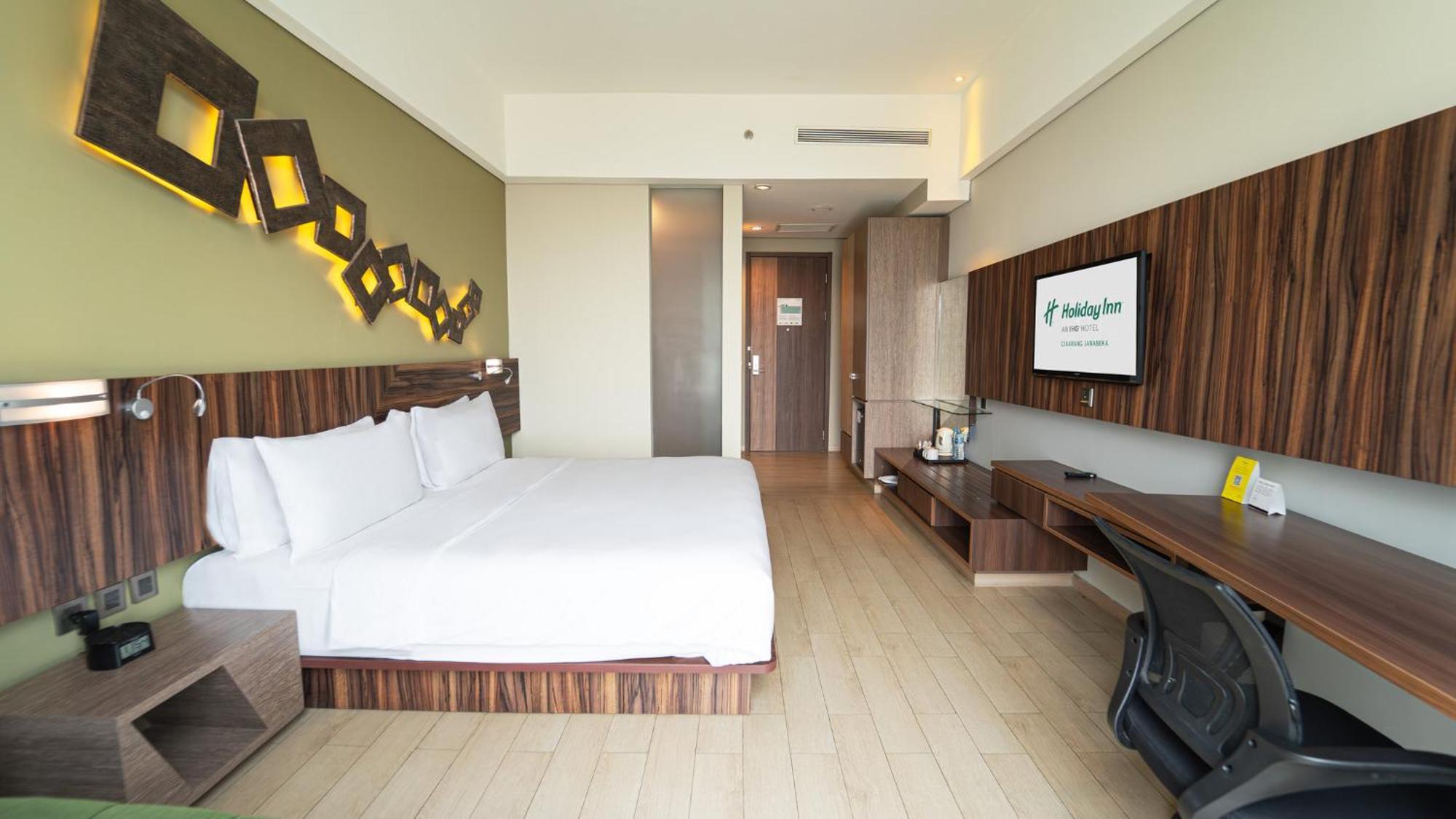 Holiday Inn Cikarang Jababeka By Ihg Екстер'єр фото