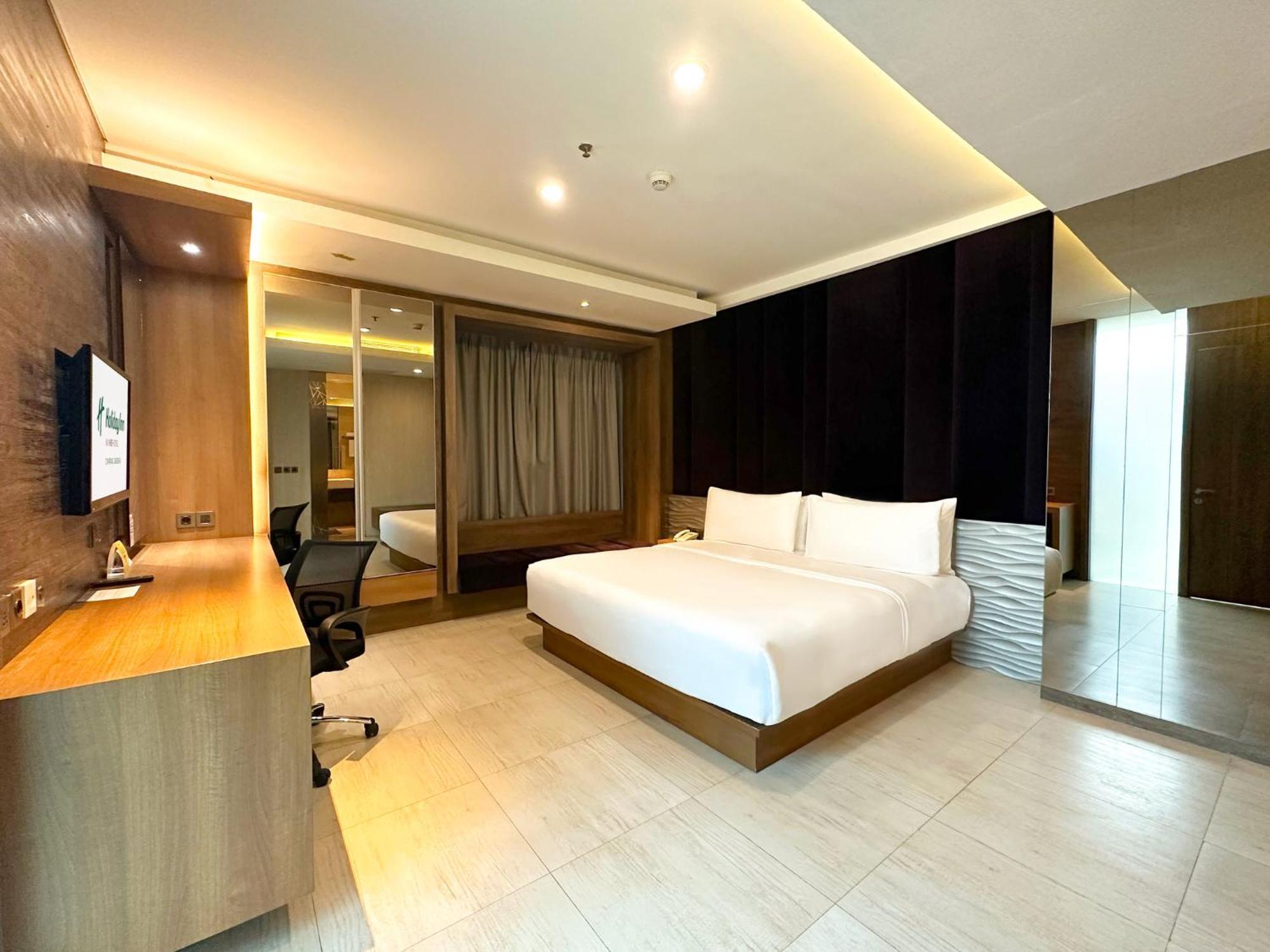 Holiday Inn Cikarang Jababeka By Ihg Екстер'єр фото
